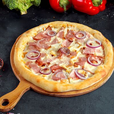  Пицца Карбонара чиабаттав Eat&Drinks Pizza по цене 835 ₽