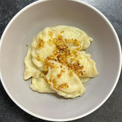 Вареники с картошкой-грибами с сюрпризамив Пито-Грильто по цене 375 ₽