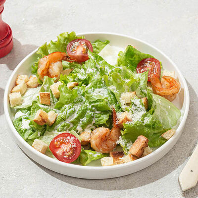 Салат Цезарь с креветками в ПАЛКИ-СКАЛКИ по цене 524 ₽