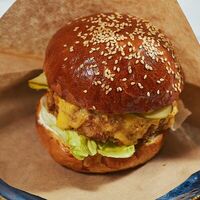 Чикенбургер в Nuahule