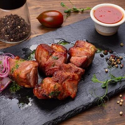 Шашлык из свиной шеи Я в Пражский по цене 790 ₽