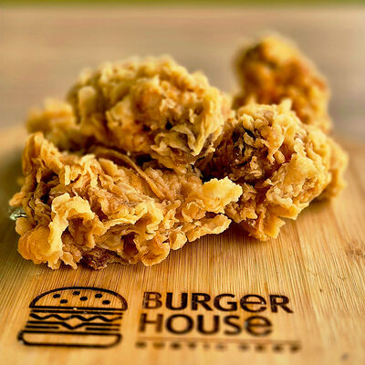 Крылья куриные, 3 шт в Burger House по цене 275 ₽