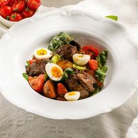Теплый салат с куриной печенью в Баклажан Озерки