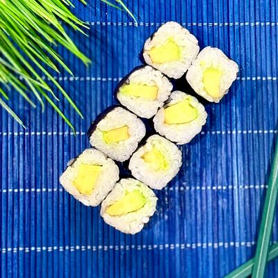 Ролл с авокадо в Уфтанма по цене 199 ₽