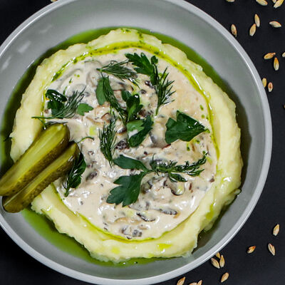 Бефстроганов с говядиной в Rast Pub по цене 790 ₽