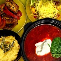 Обед с курочкой в Достаед52