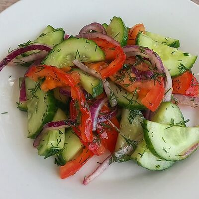 Салат Свежесть в Мегаполис по цене 110 ₽