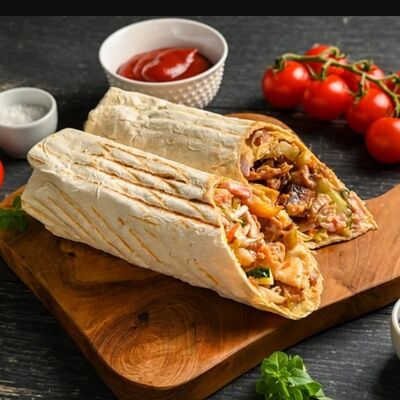 Шаурма Острая в Паприка по цене 520 ₽