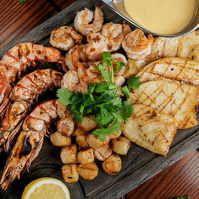 Морской сет в Утомленные солнцем по цене 6100 ₽