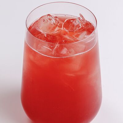 Малиновый лимонад в Coffee Machine по цене 380 ₽