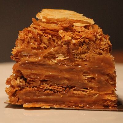 Наполеон в Hive по цене 550 ₽