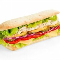 Чиабатта с куриной грудкой Цезарь в Rapido