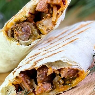 Шаурма с бараниной, большая в Шашлык в бору по цене 515 ₽