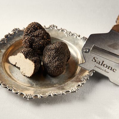 Черный трюфель в Salone pasta & bar по цене 900 ₽