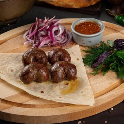 Шашлык из бараньих почек в Сапфир Premium HITS & GRILL по цене 450 ₽