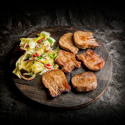 Язык говяжий в KOSTROF по цене 838 ₽