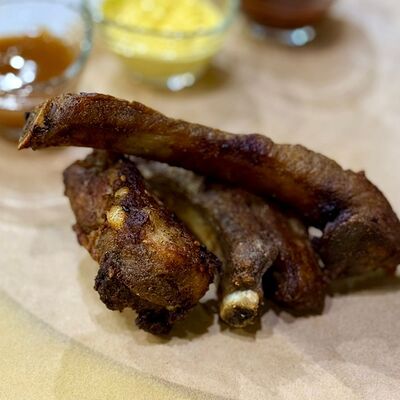 Свиные ребрышки с соусом BBQ в Уфтанма по цене 549 ₽