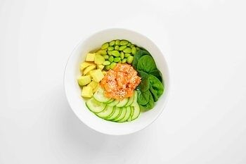 Поке с Лососем в Панда Маркет по цене 679 ₽