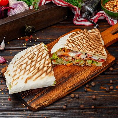 Шаурма в арабском лаваше в The shawarma по цене 530 ₽