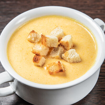 Сырный суп с крутонами в Суши Рай по цене 149 ₽