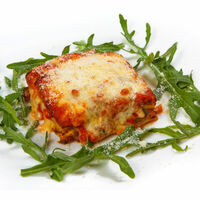 Лазанья Болоньезе в Мариус