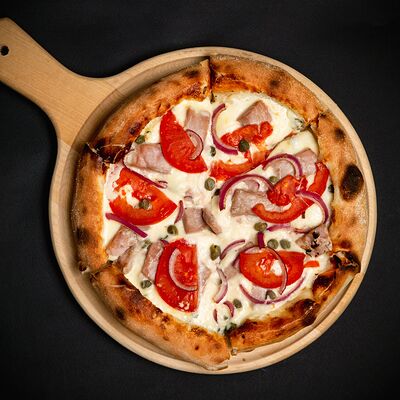 Пицца с тунцом в Rebro мясо & бургеры по цене 790 ₽