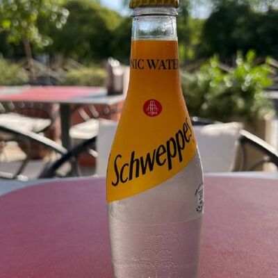 Тоник Schweppes в Итэлия по цене 350 ₽