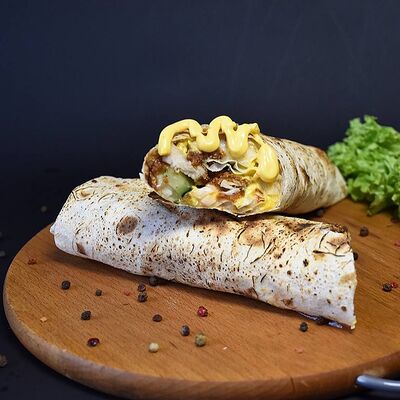 Шаурма Стрипс роллв Mr. Grill по цене 345 ₽