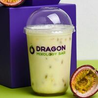 Моли с маракуйей и йогуртом в Dragon Mixology Bar