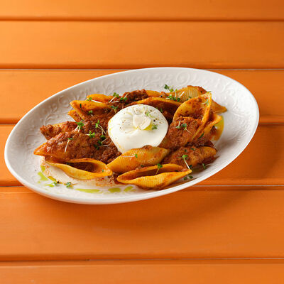 Конкильи болоньезе с бурратой в Сорренто by Novikov по цене 1190 ₽