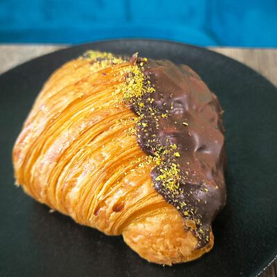 Дубайский круассанв BREADFOX по цене 450 ₽