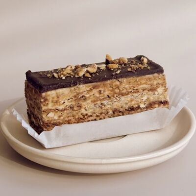 Пирожное Эстерхази в Фыр Фыр по цене 394 ₽