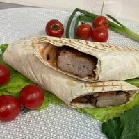 Шашлык из свинины в лаваше в Пошашлычим