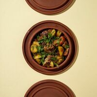 Оджахури с цыпленком в Хачапури и Вино