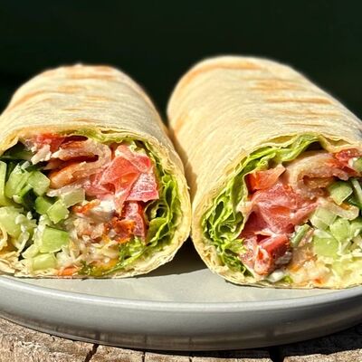 Шаурма с беконом в Сельдерей по цене 590 ₽