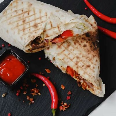 Шаурма по-мексикански (Острая) в Панда Бистро по цене 401 ₽