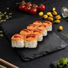 Запеченный ролл с лососем тануки в Веселый Самурай Sushi Premium по цене 1092