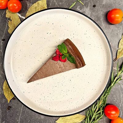 Чизкейк шоколадныйв Рива Рум лаунж бар по цене 385 ₽