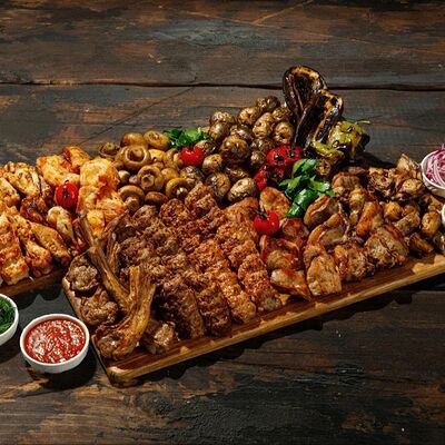 Сет Пикник в Шашлык Хаус Grill Premium Combo по цене 21610 ₽