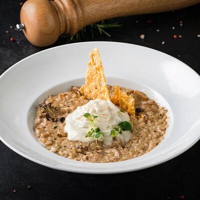 Ризотто с белыми грибами в Catch по цене 32 р.