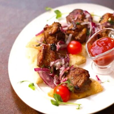Шашлык из свинины в Легенда по цене 840 ₽