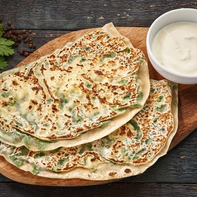 Кутаб с зеленью и с сыром в РафХаус по цене 350 ₽