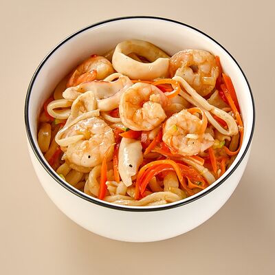 Вок с креветкой и кальмаром в Промрыба по цене 877 ₽