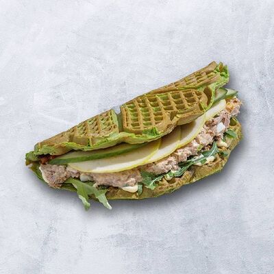 Тунец тони на шинатном в Vaffel по цене 420 ₽