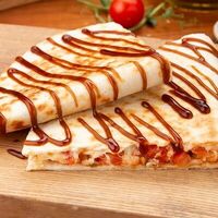 Кесадилья с курицей в ЧиллДОМ