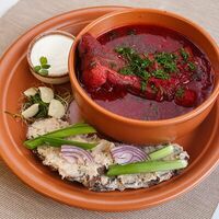 Борщ с рёбрышком и шпиком в Лисья нора