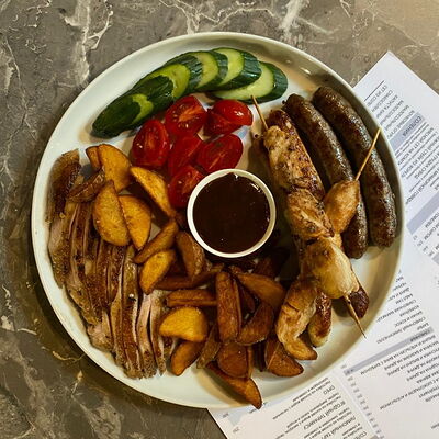 Мясной сет на компанию в Рюмочки по цене 2450 ₽
