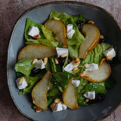 Салат с печеной грушей в Акапулько по цене 600 ₽