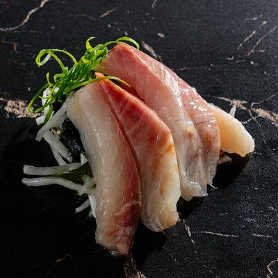 Сашими Дорадо в Gills по цене 990 ₽