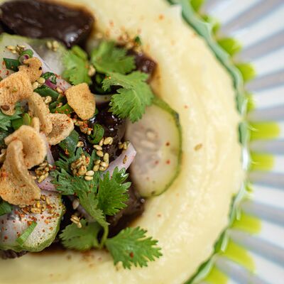 Телячьи щечки с трюфельным пюре из картофеля в KIZOKU по цене 1030 ₽